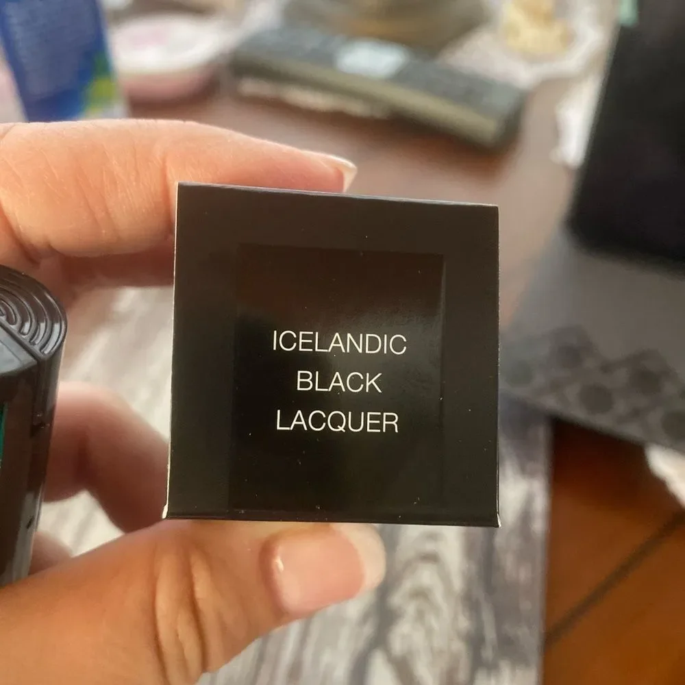 NEW! *Trestique* Good Vibes Mascara Eyelash Curler Stick Icelandic Black Lacquer